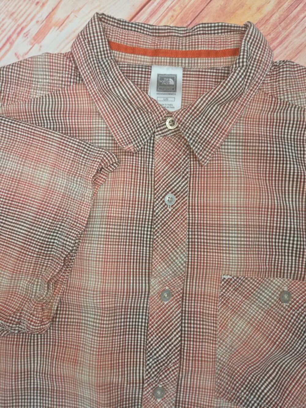 The North Face Mens Plaid Short-Sleeve Shirt Large